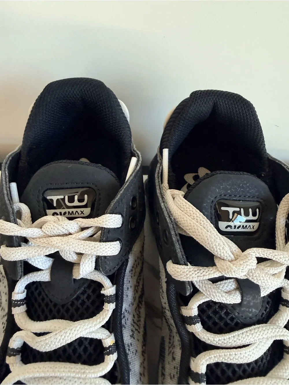 Nike Kids Air Max TW Sneakers
